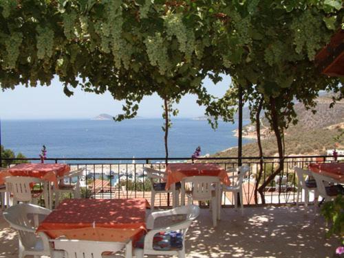 Kalkan Gul Pension Екстериор снимка